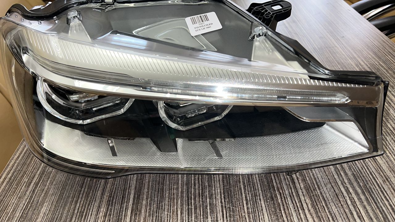 قیمت فروش چراغ جلو ب ام و bmw X4 X3 LED  درحد نو دست دوم